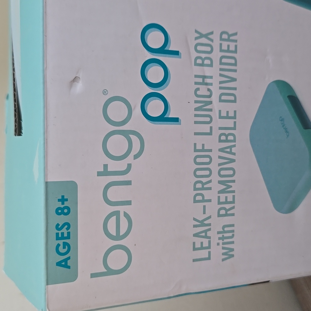 ⭐️ NEW Bentgo Pop Leak-Proof Lunch Box With Removable Divider - Picture 2 of 11